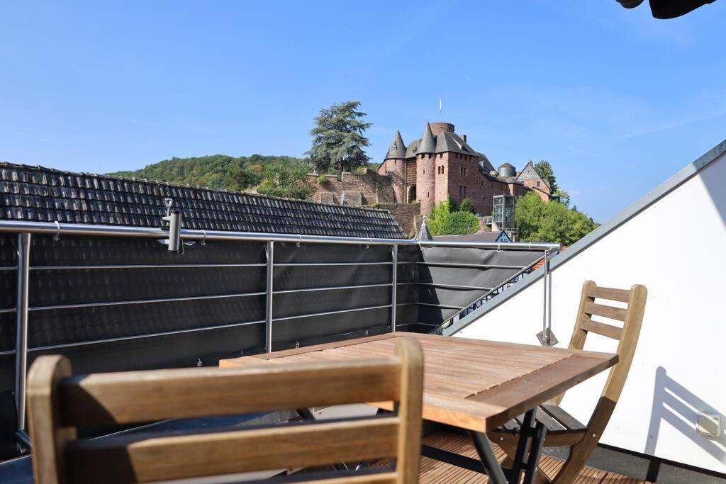 Ferienwohnung Heimbach Burgblick エクステリア 写真