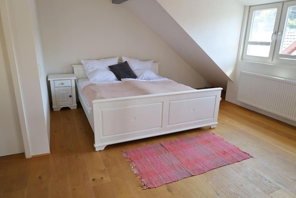 Ferienwohnung Heimbach Burgblick エクステリア 写真
